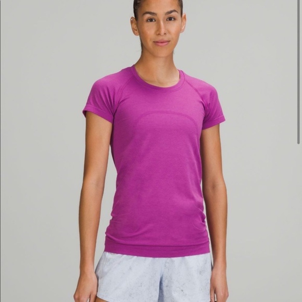 Lululemon Swiftly Tech Short Sleeve